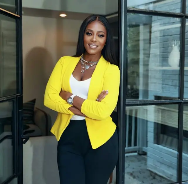 Bobbie Spiller, listing agent